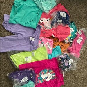 16 Piece size 14 Girls Children’s Place Lot